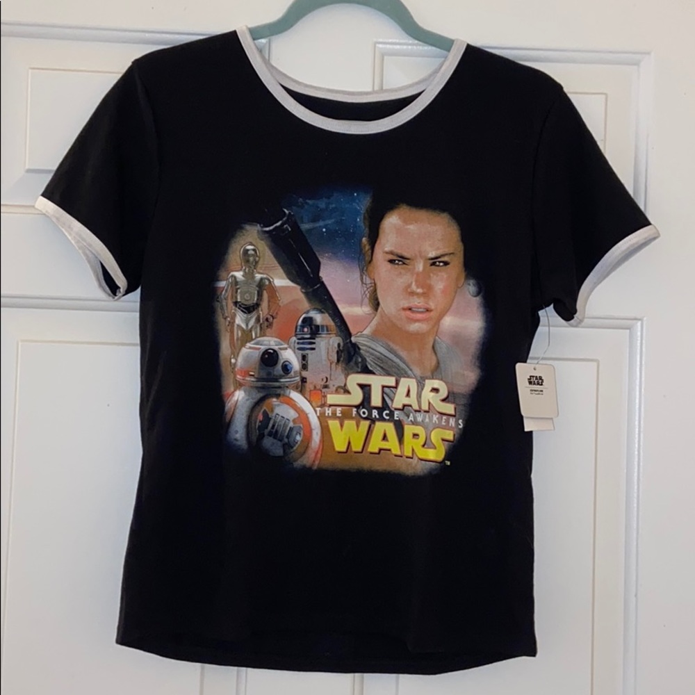NWT STAR WARS t-shirt or top (The Force Awakens)